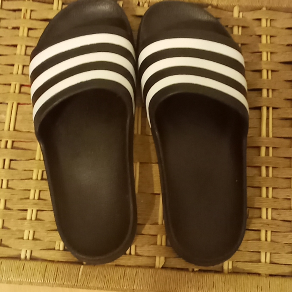 Adidas slides